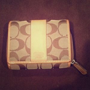 Authentic Coach Wallet
