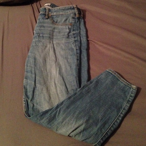 Light wash Abercrombie Jeans - Picture 1 of 3