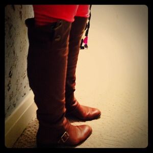 Kelsi dagger boots ***reserved****