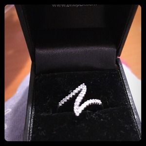 14k diamond zig zag ring
