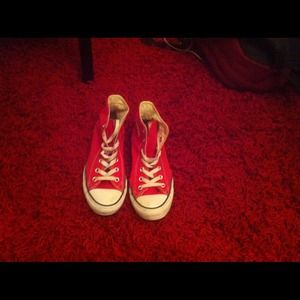 red high top converse