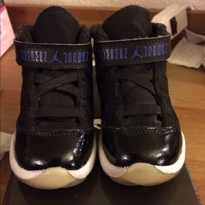 Kid's Jordan Retro 11's Space Jam