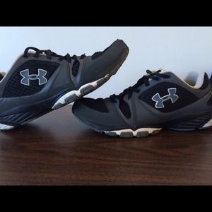 Under Armour men's shoes size 8.5