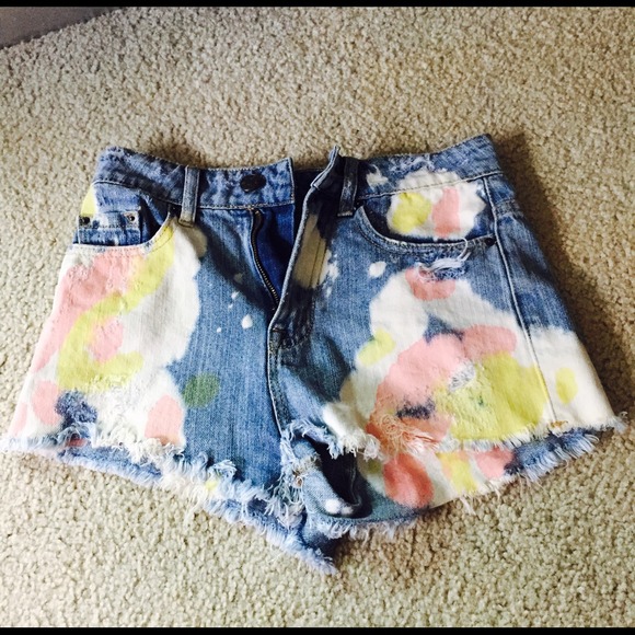$30 PP Paint splattered high waisted shorts