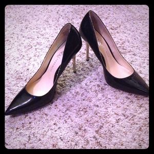 Rock & Republic black patent stiletto heels