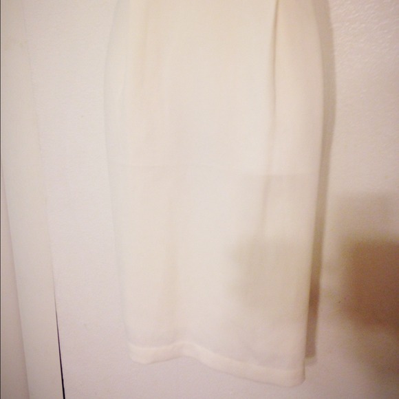 🚫SOLD IN BUNDLE!H&M OFF WHITE DRESS - Picture 4 of 4