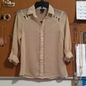 Rue 21 button up