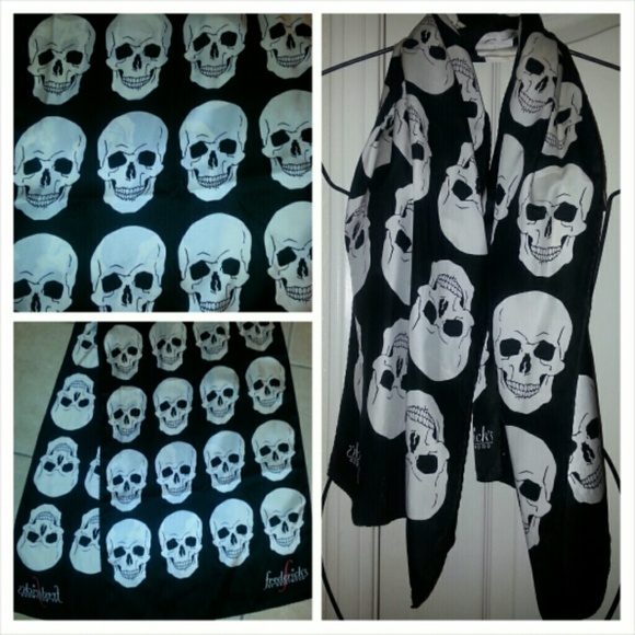 Sweet silk scarf