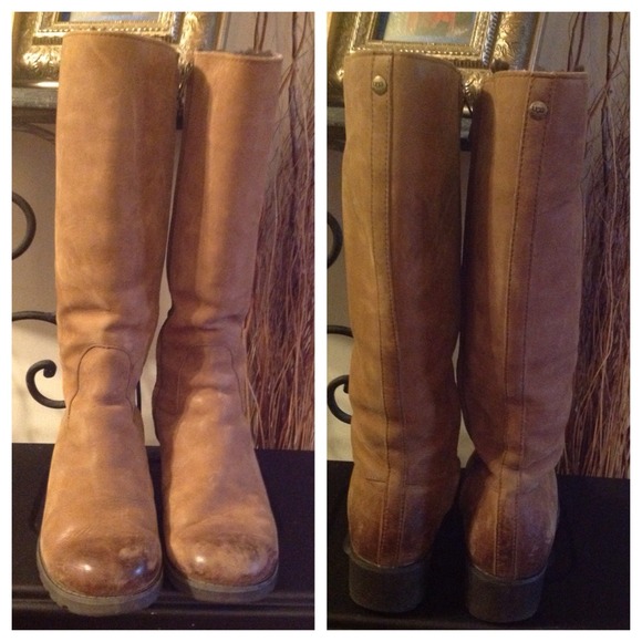 uggs broome ii black leather uggs broome ii black leather
