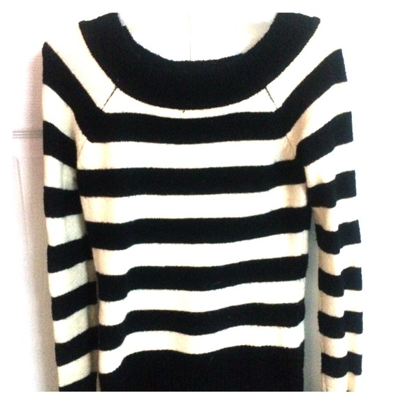 Black and white sweater