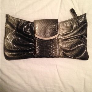 Express Clutch
