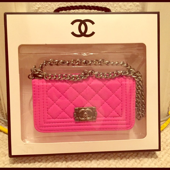 Brand new iPhone 5/5s case