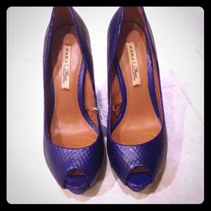 Brand new Zara platform heels in bluish purple