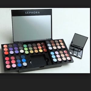 Sephora Smoky Studio 2