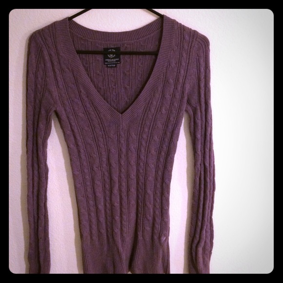 American Eagle purple sweater