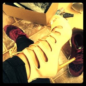 Gladiator heel