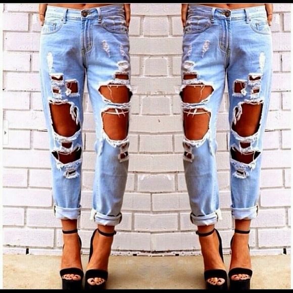 Abercrombie & Fitch Denim - Distressed Abercrombie Boyfriend Jeans