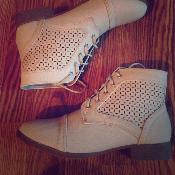 Lace cutout boots!