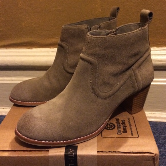 Dolce vita Jamison beige bootie