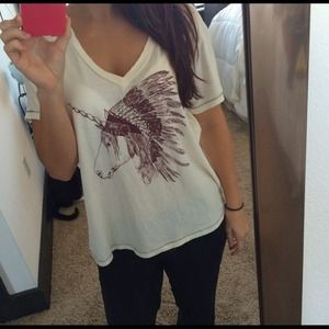 Vans medium short sleeve v neck t-shirt