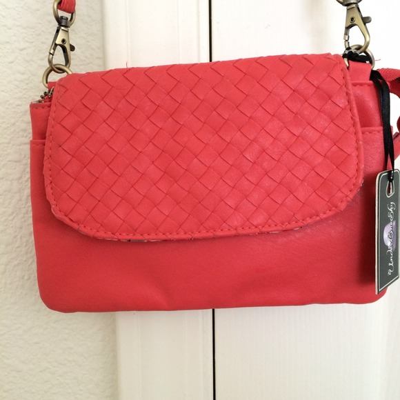Cross body bag