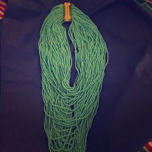 BCBG statement necklace