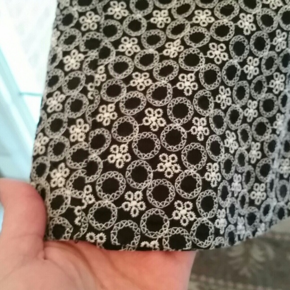 Sold in bundle - Picture 3 of 4