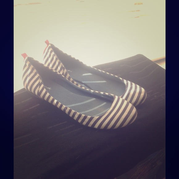 Striped red white and blue flats!!