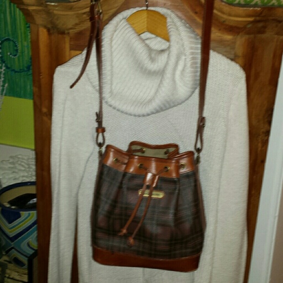 Ralph Lauren Handbags - Ralph Lauren vintage drawstring handbag