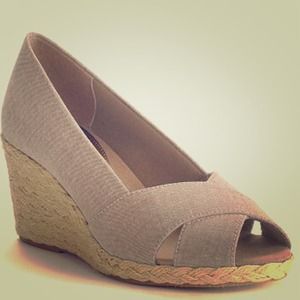 Chaps Dakoda Espadrille Wedges