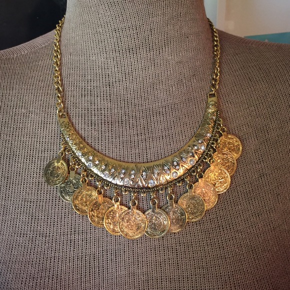 Jewelry - NEW Boho Coin Necklace