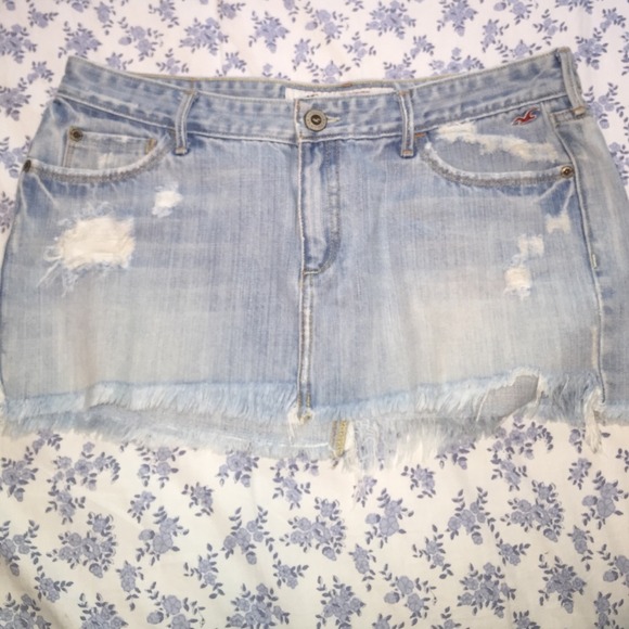 Hollister denim skirt