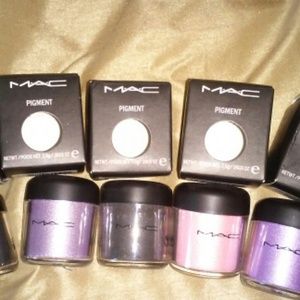 Mac pigments