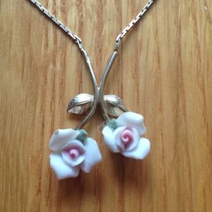Rose Necklace