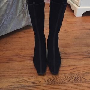 🌿Black Prada heel boots 🌿