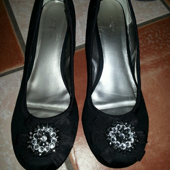 Cute black wedge shoes