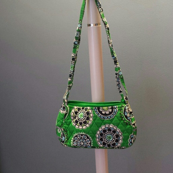 Vera Bradley green cupcake pattern handbag!