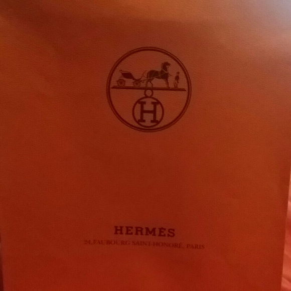 27% off Hermes Accessories