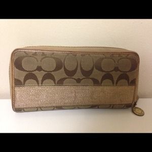 Coach wallet
