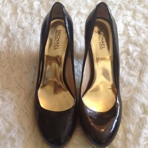 Michael kors size 9