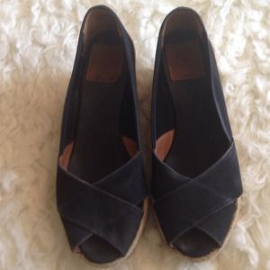 Tory burch wedges size 6