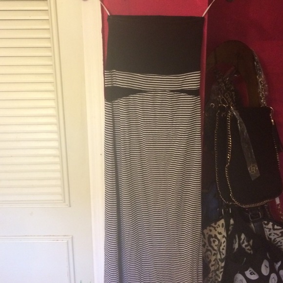 Hurley convertible maxi dress/skirt