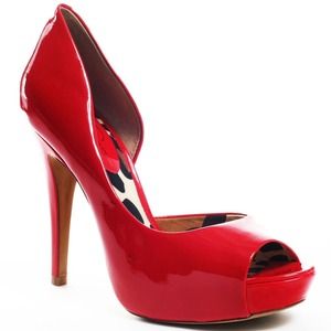 Jessica Simpson red heels