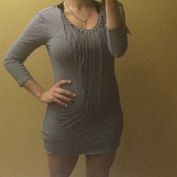 Body con fringe dress - Picture 2 of 2