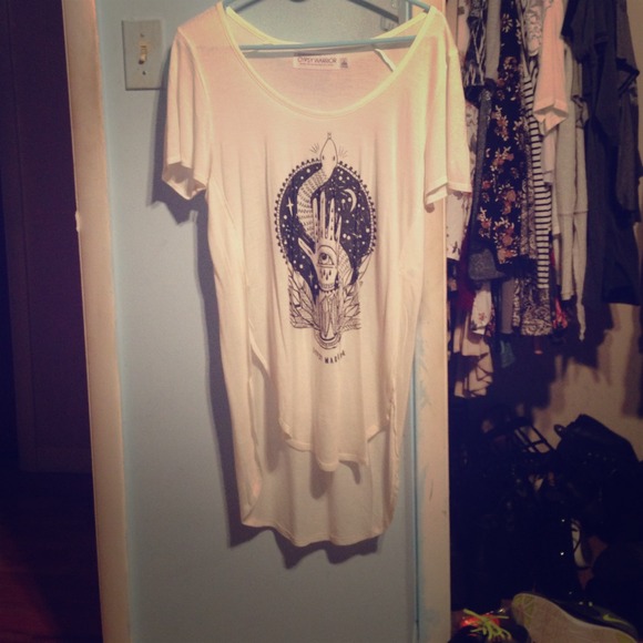 Gypsy warrior tee with slits on side