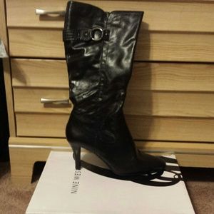 Black Nine West boots