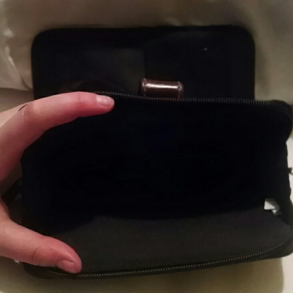 Wallet - Picture 3 of 3