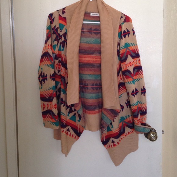 Cute Aztec Cardigan