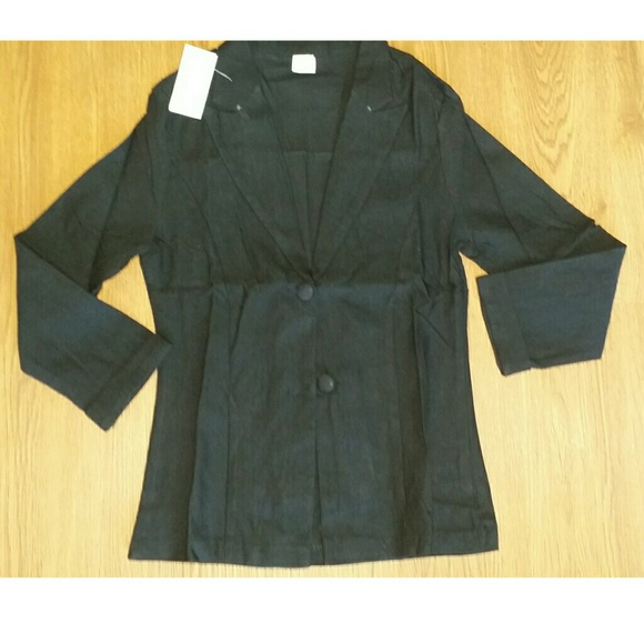 Classy women's blk shirt