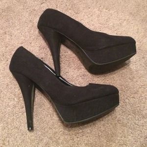 Black suede heels